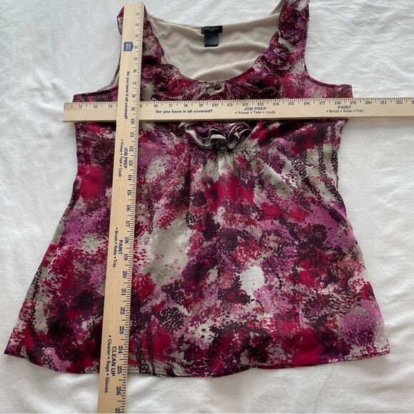 Ann Taylor 3D Floral Ruffle Pink Red Sleeveless Lightweight Romantic Top Size M - Picture 12 of 13